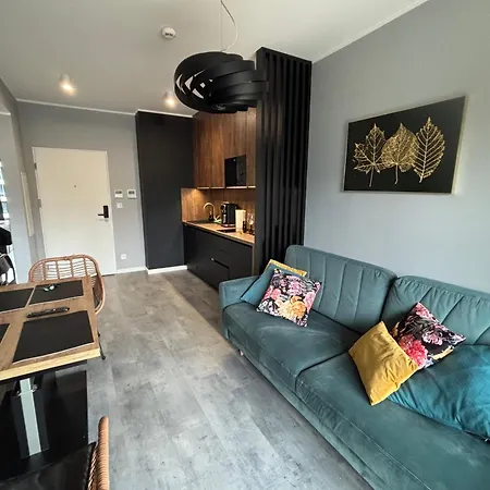 Nadmorski Aktena Shellter Apartament *