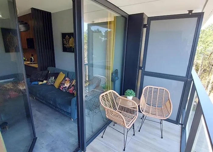 Nadmorski Aktena Shellter