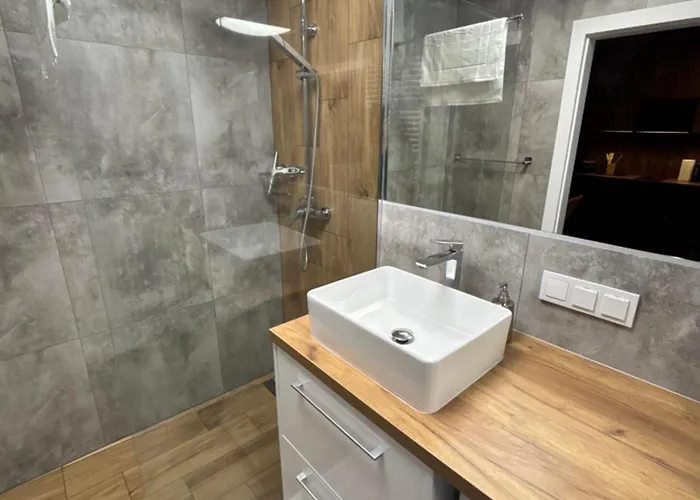 Apartament Nadmorski Aktena Shellter